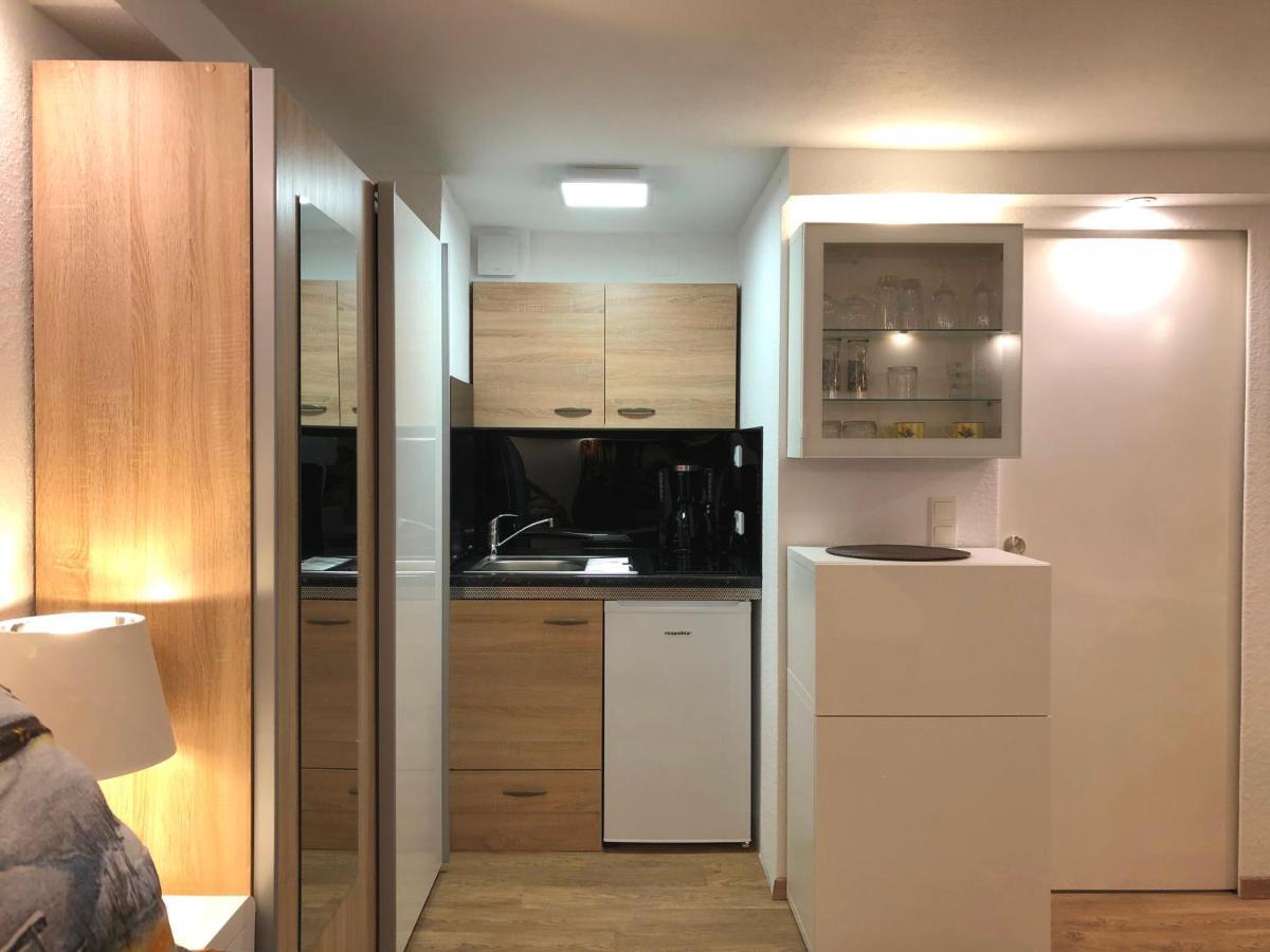 Ferienwohnung Apartment Dettum Mit Eigenem Bad, Kochnische Und Wintergarten 外观 照片