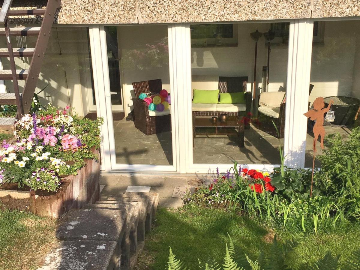 Ferienwohnung Apartment Dettum Mit Eigenem Bad, Kochnische Und Wintergarten 外观 照片
