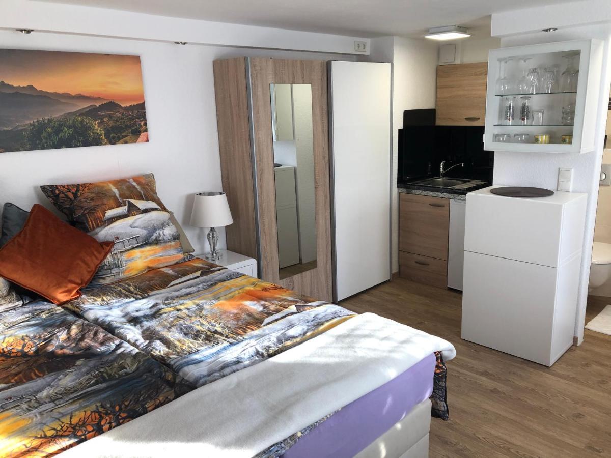 Ferienwohnung Apartment Dettum Mit Eigenem Bad, Kochnische Und Wintergarten 外观 照片